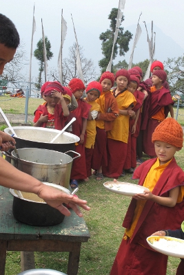 feeding-hungry-monks-dubdi2x3